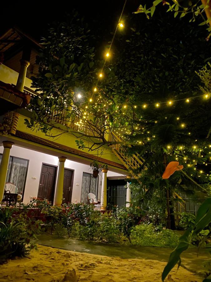Ferienwohnung Marari John'S Beach Mararikulam Exterior foto