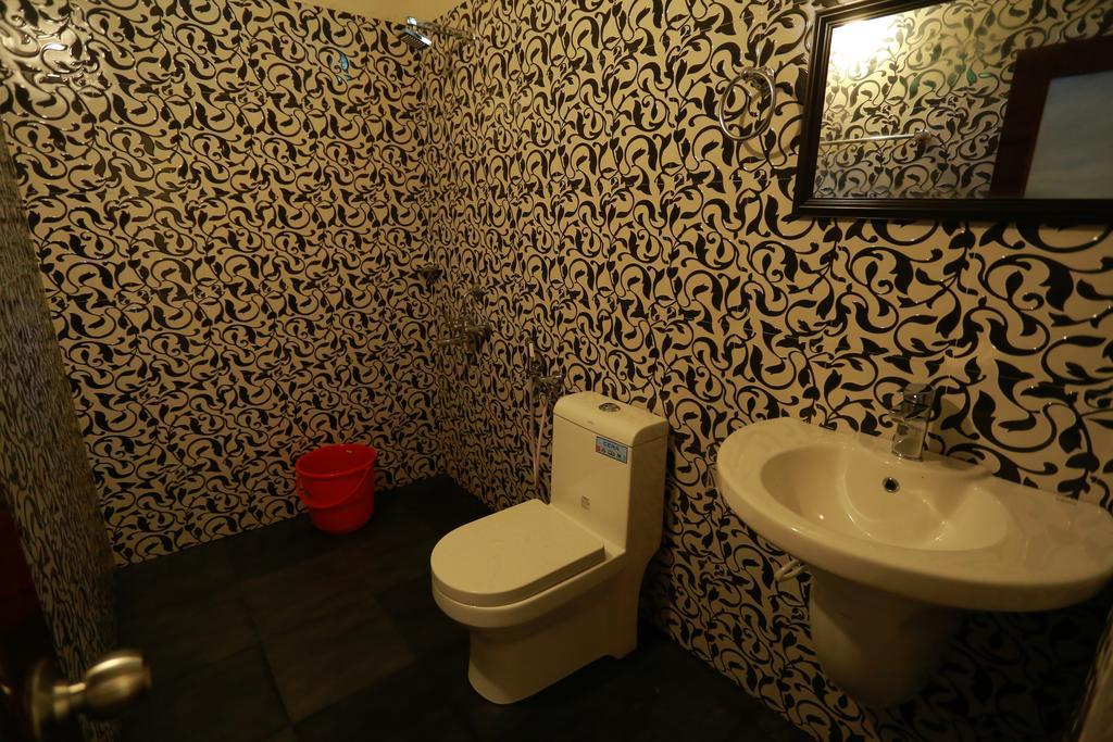 Ferienwohnung Marari John'S Beach Mararikulam Exterior foto